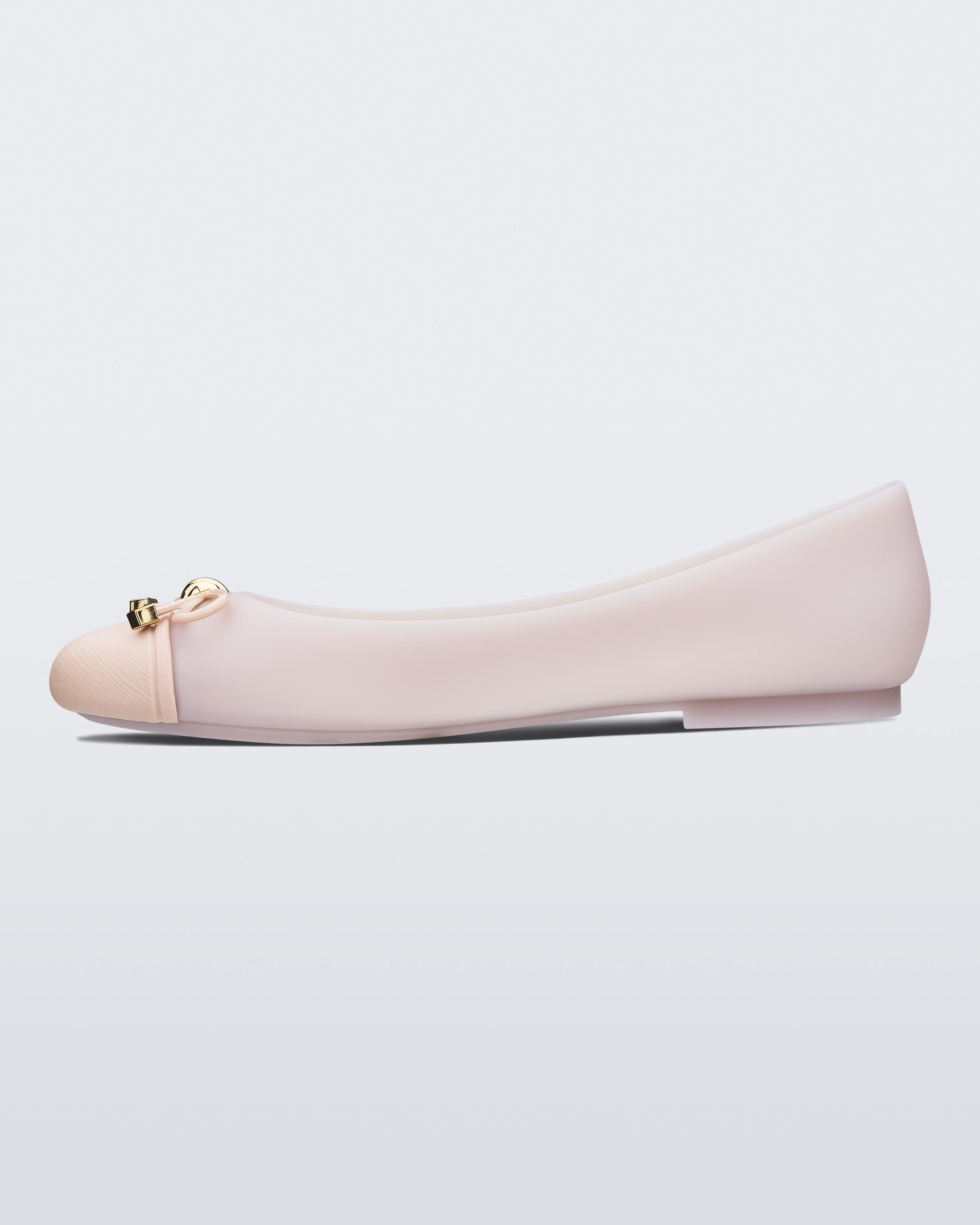 Melissa Doll V