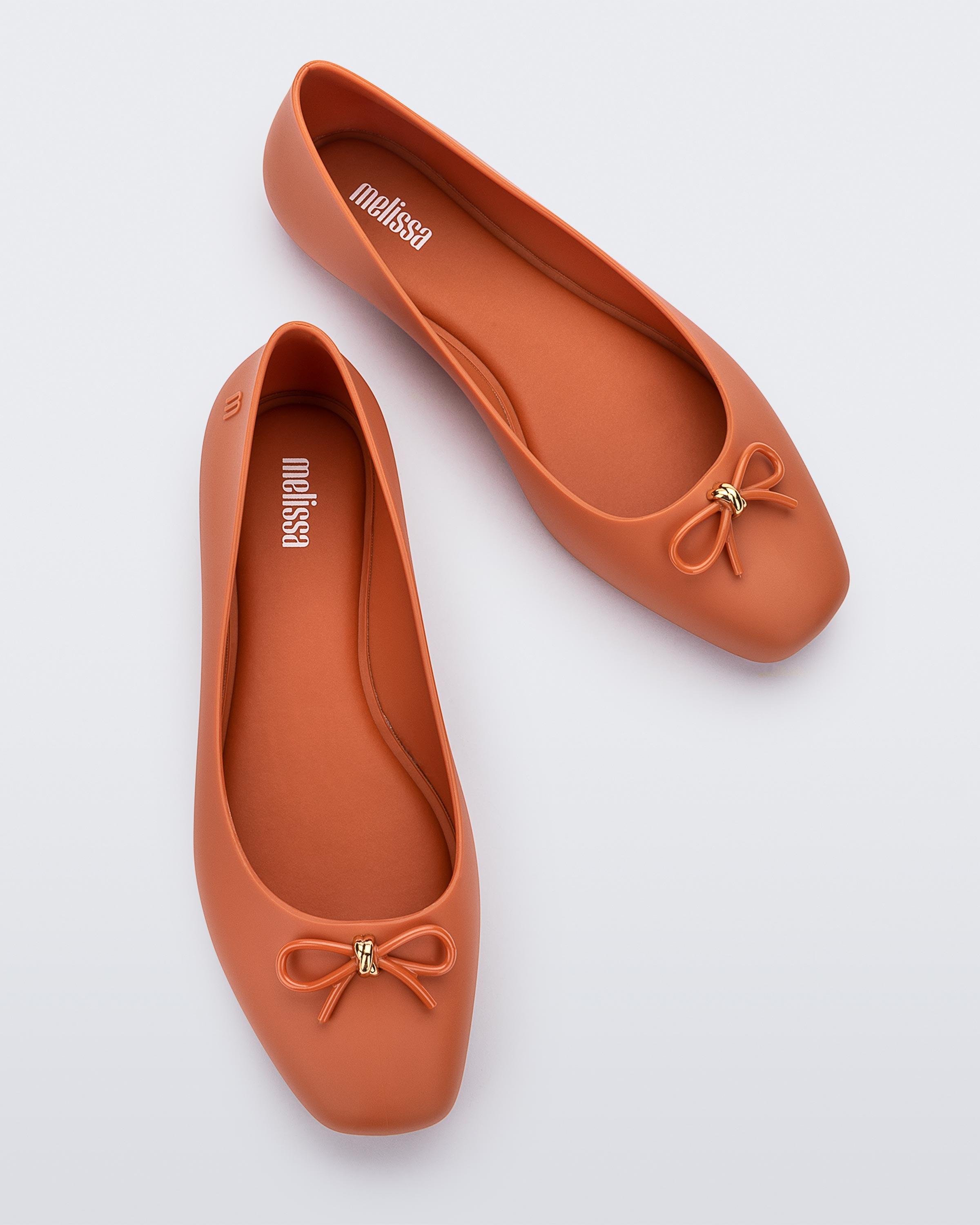 Melissa Aura Classic