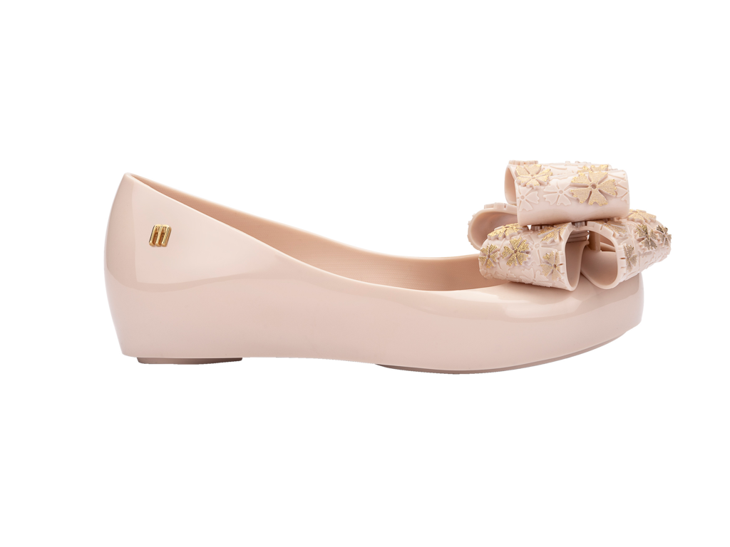 新品 メリッサ melissa フラットシューズ ホワイトベージュ 24cm 新品 メリッサ melissa フラットシューズ ホワイトベージュ 24cm