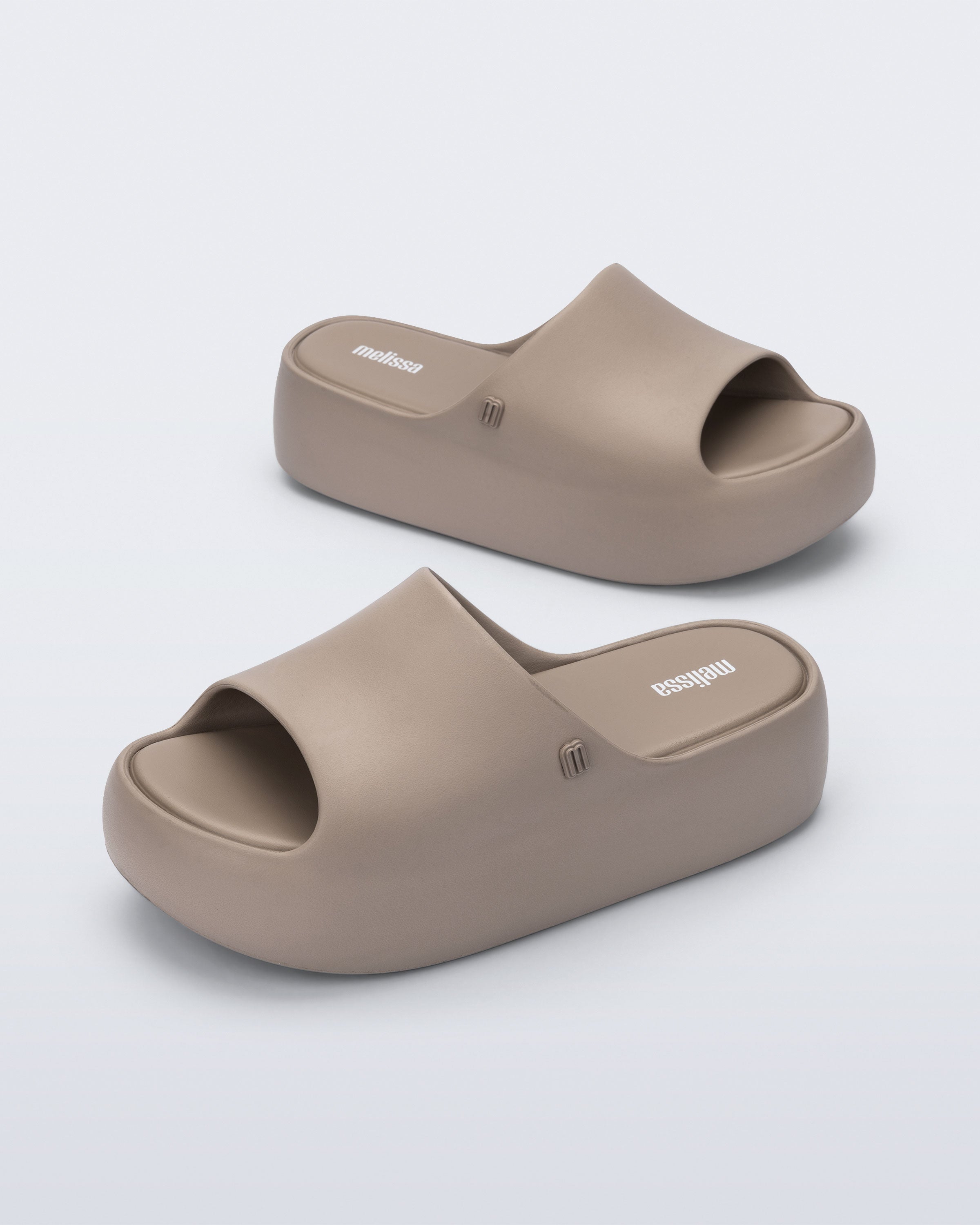 Melissa Free Platform Slide