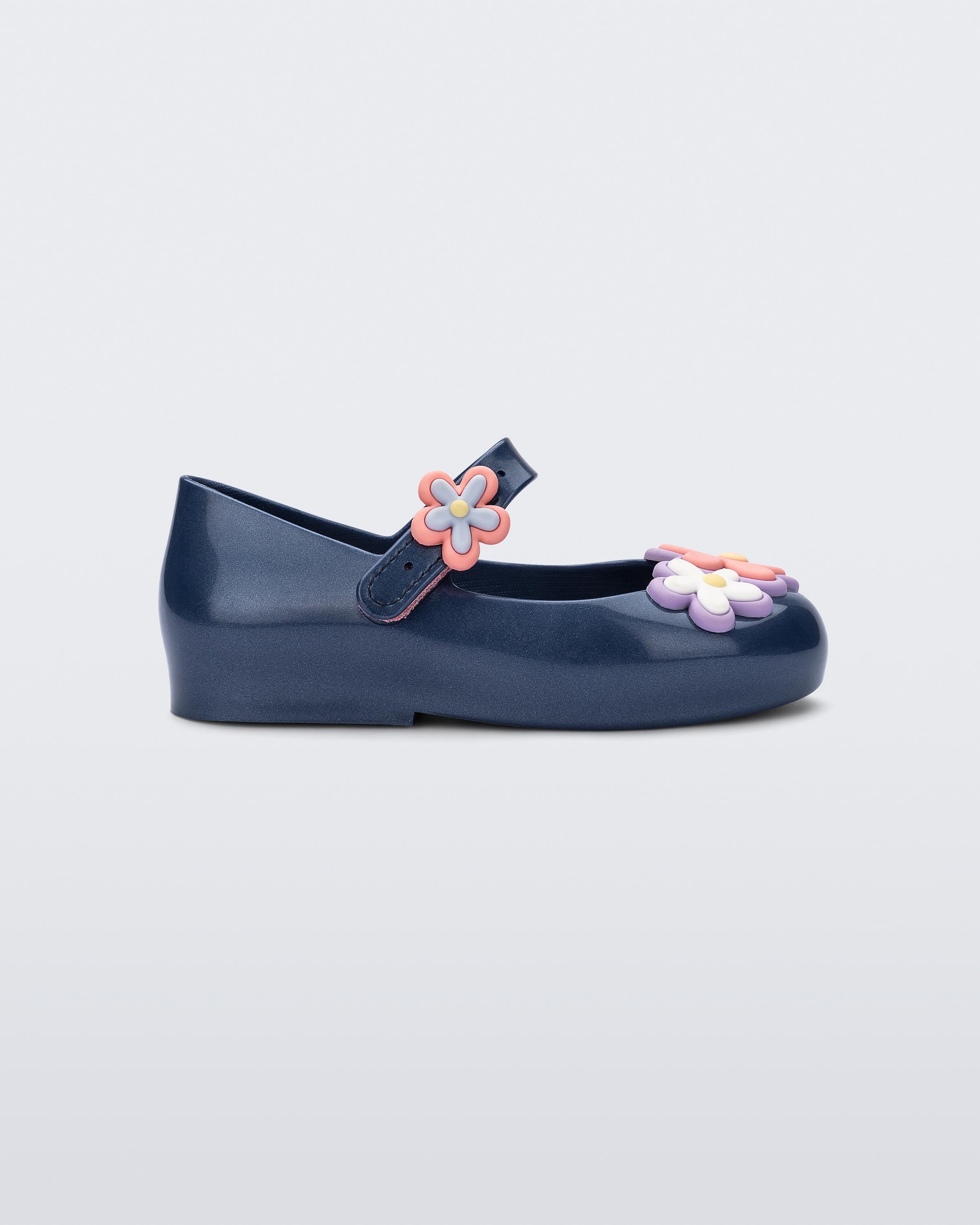 Mini Melissa Sweet Love Picnic