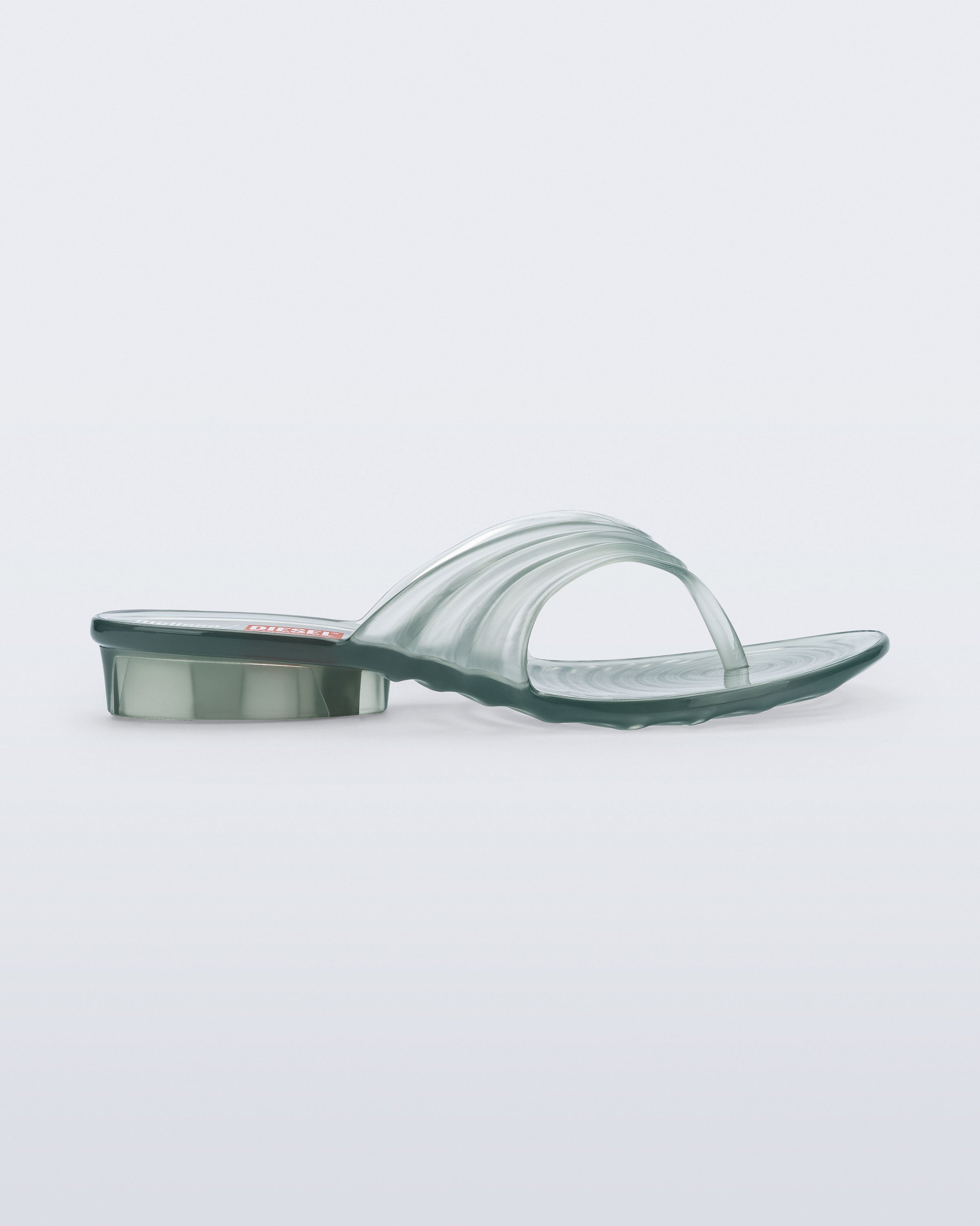 Melissa Quantum Thong + DIESEL