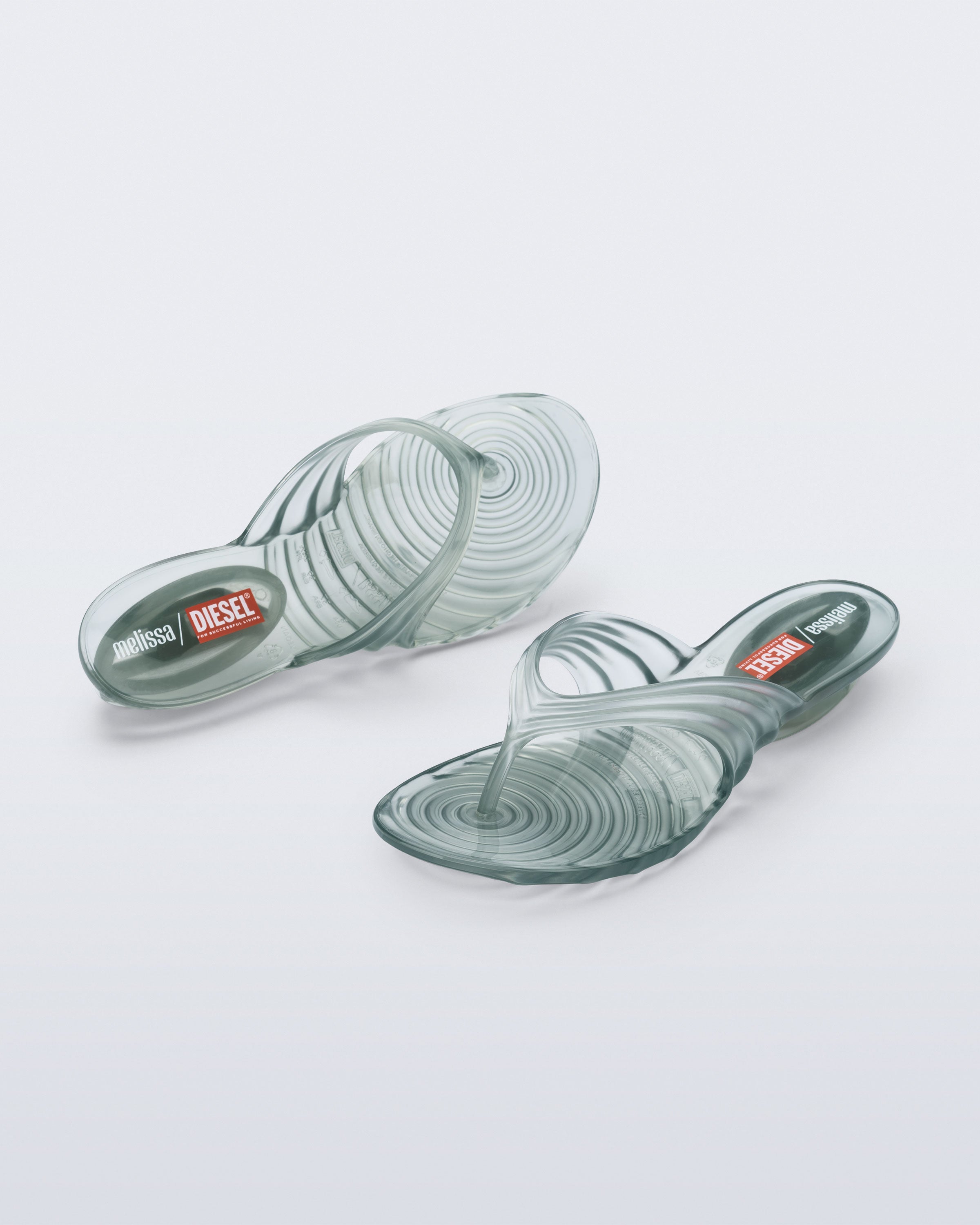 Melissa Quantum Thong + DIESEL