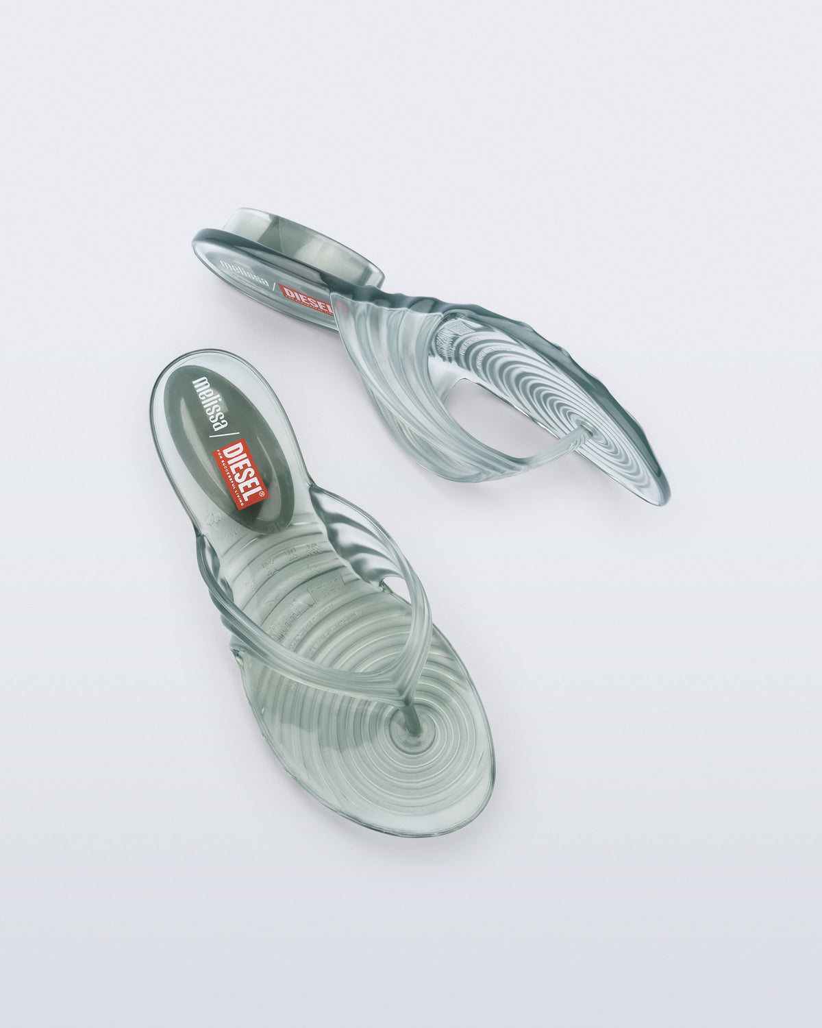 Melissa Quantum Thong + DIESEL