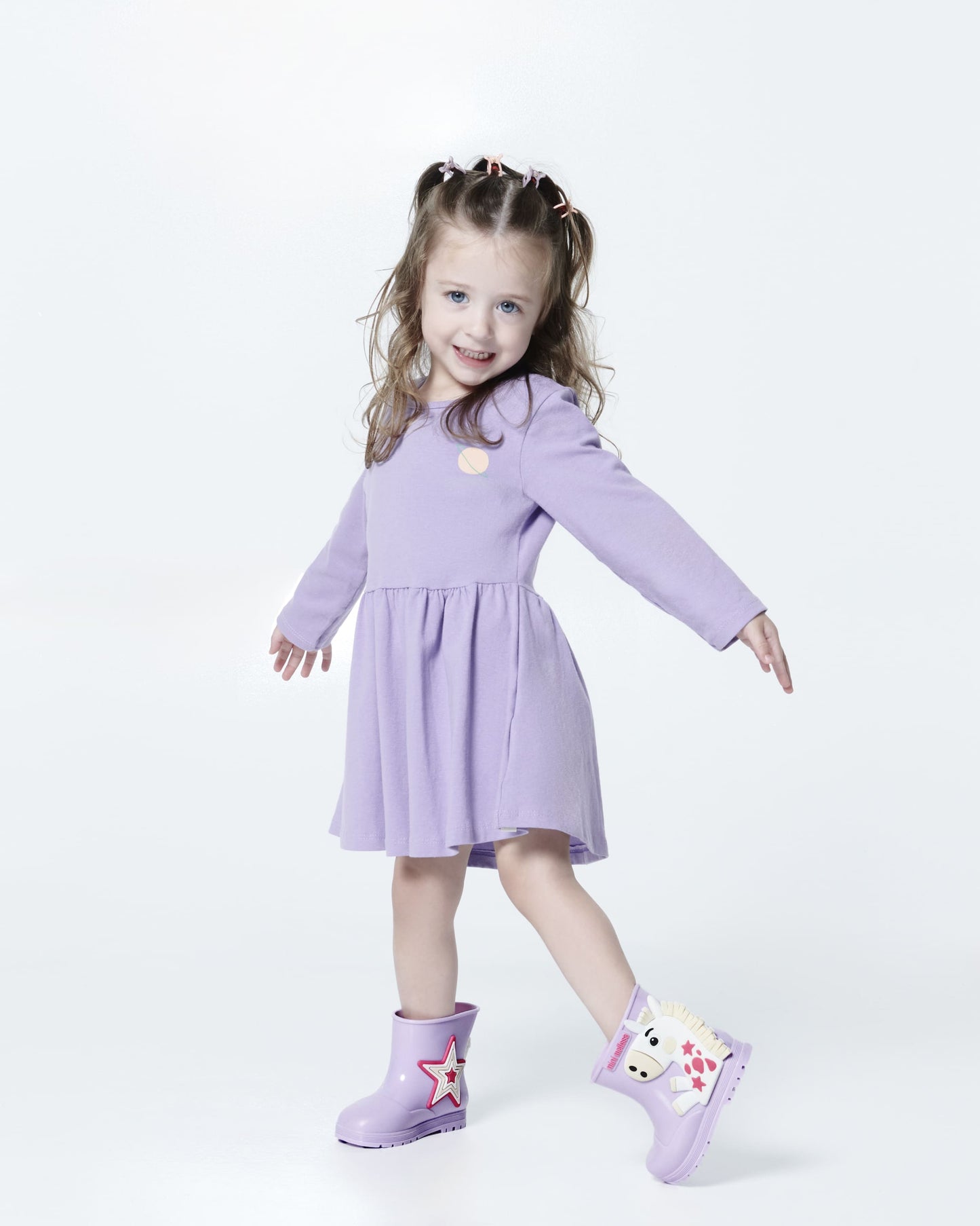 Mini Melissa Welly Wonderland