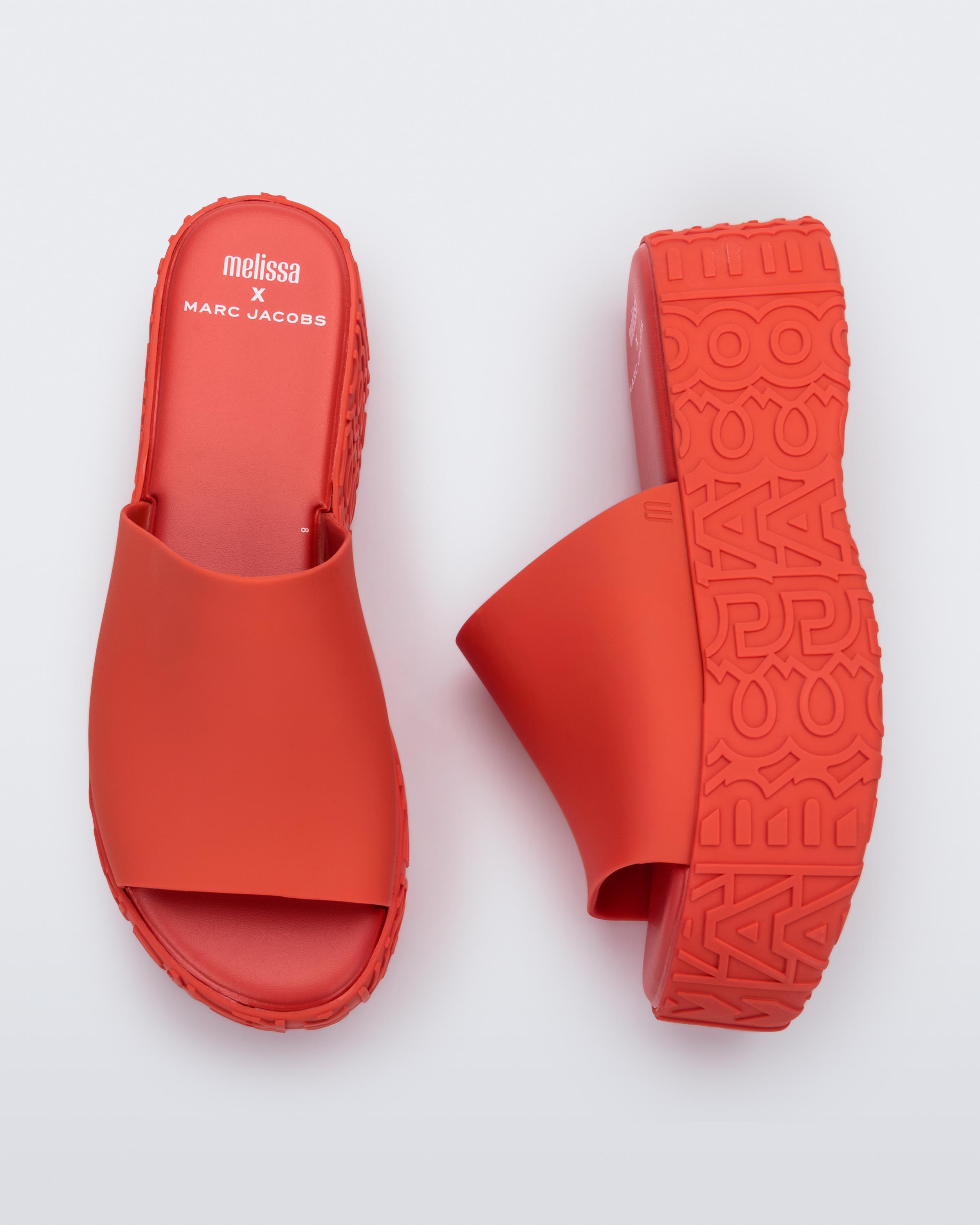 Melissa Becky x MARC JACOBS Red