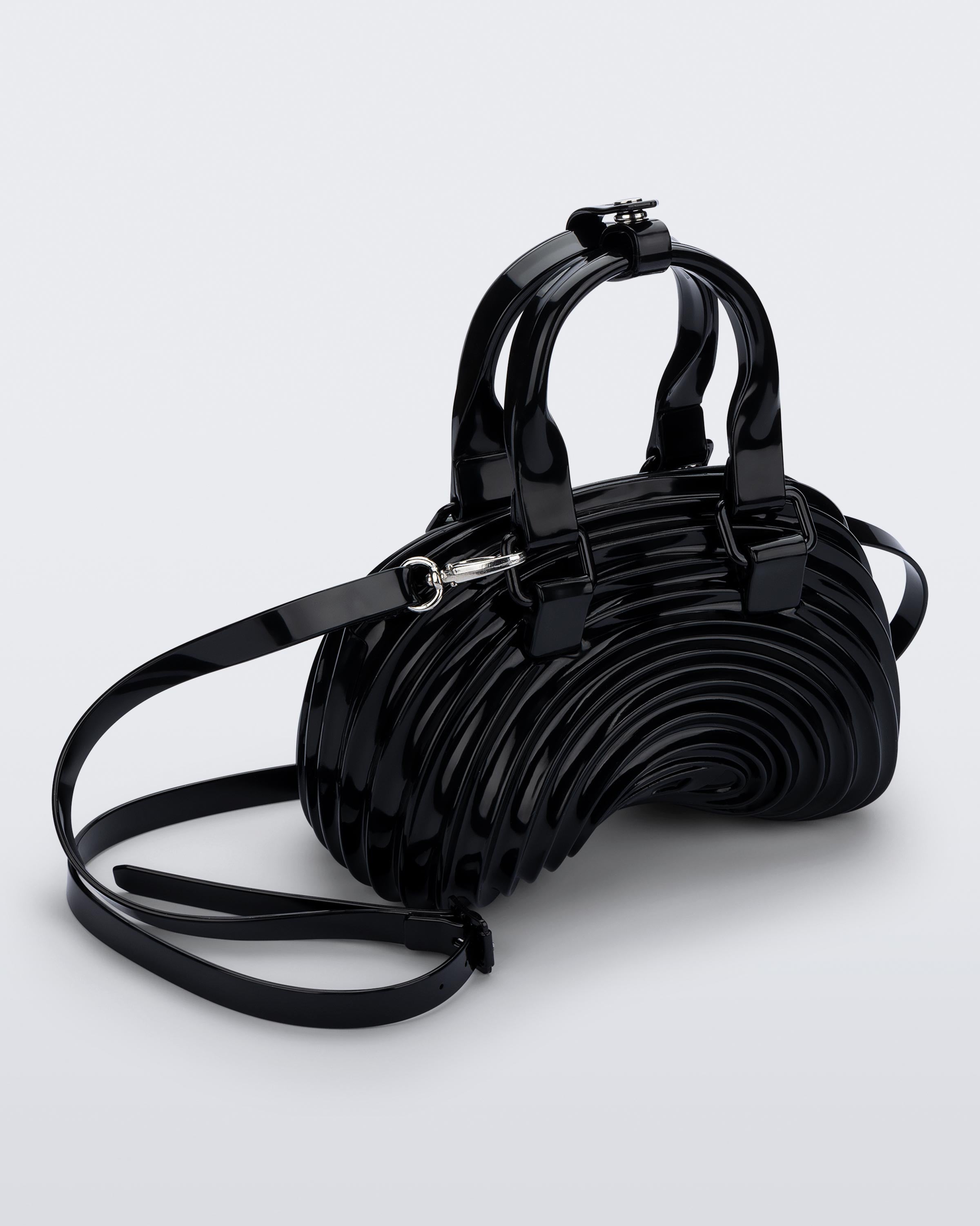 Melissa QUANTUM DOME + DIESEL – melissa shoes Japan