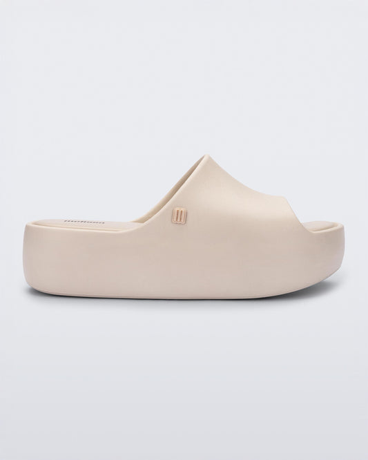 Melissa Free Platform Slide
