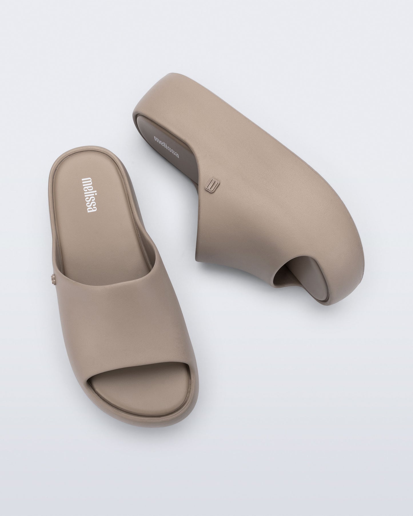 Melissa Free Platform Slide