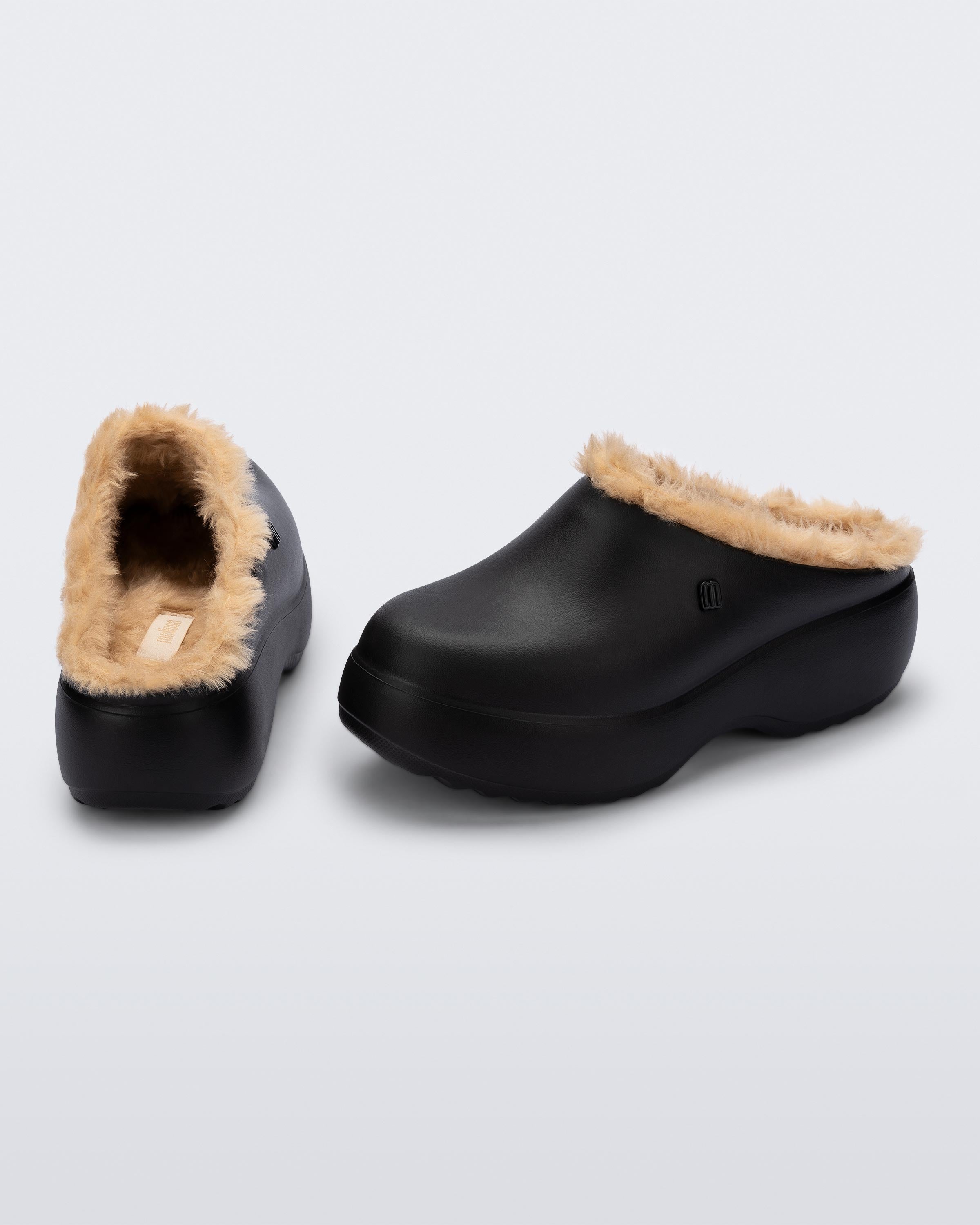 Melissa Free Clog Fluffy Platform Black/Beige