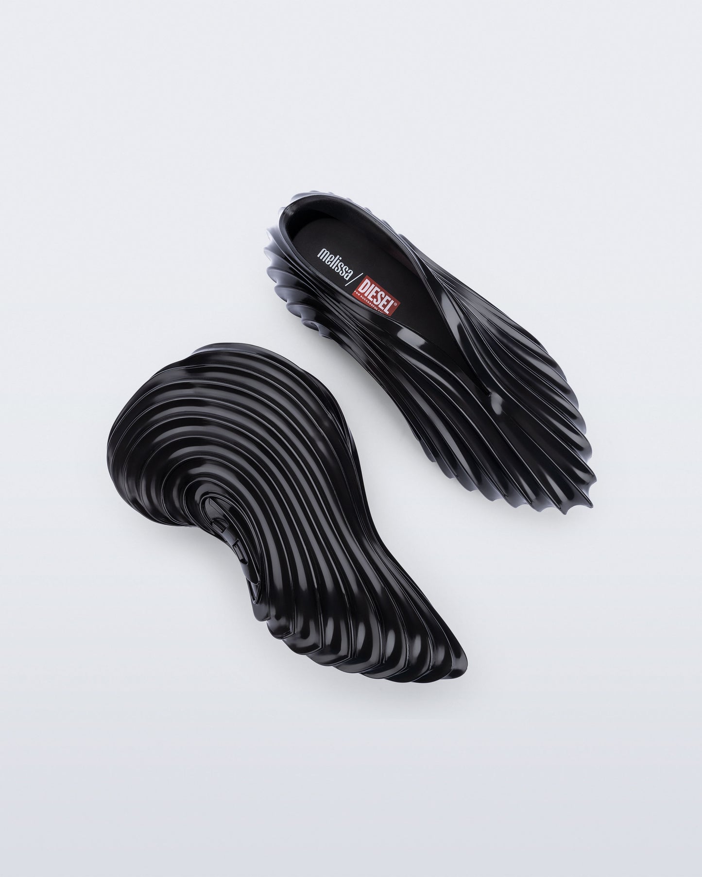 Melissa Quantum Sneaker + DIESEL