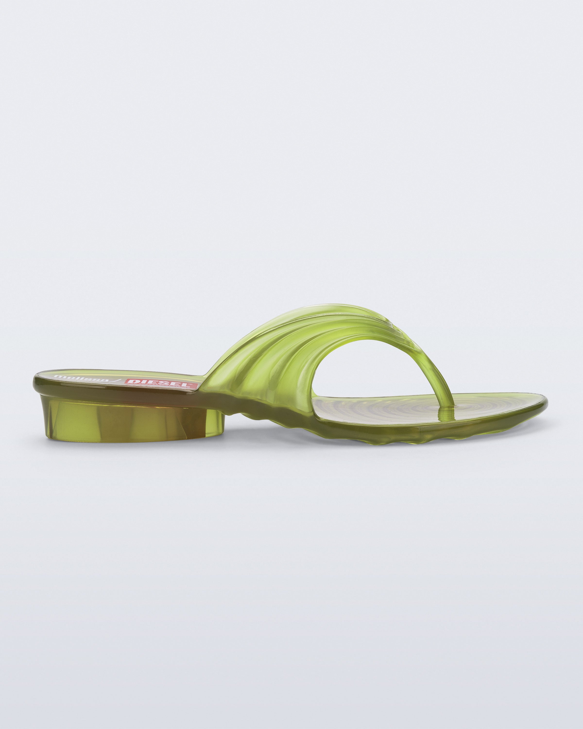 Melissa Quantum Thong + DIESEL – melissa shoes Japan