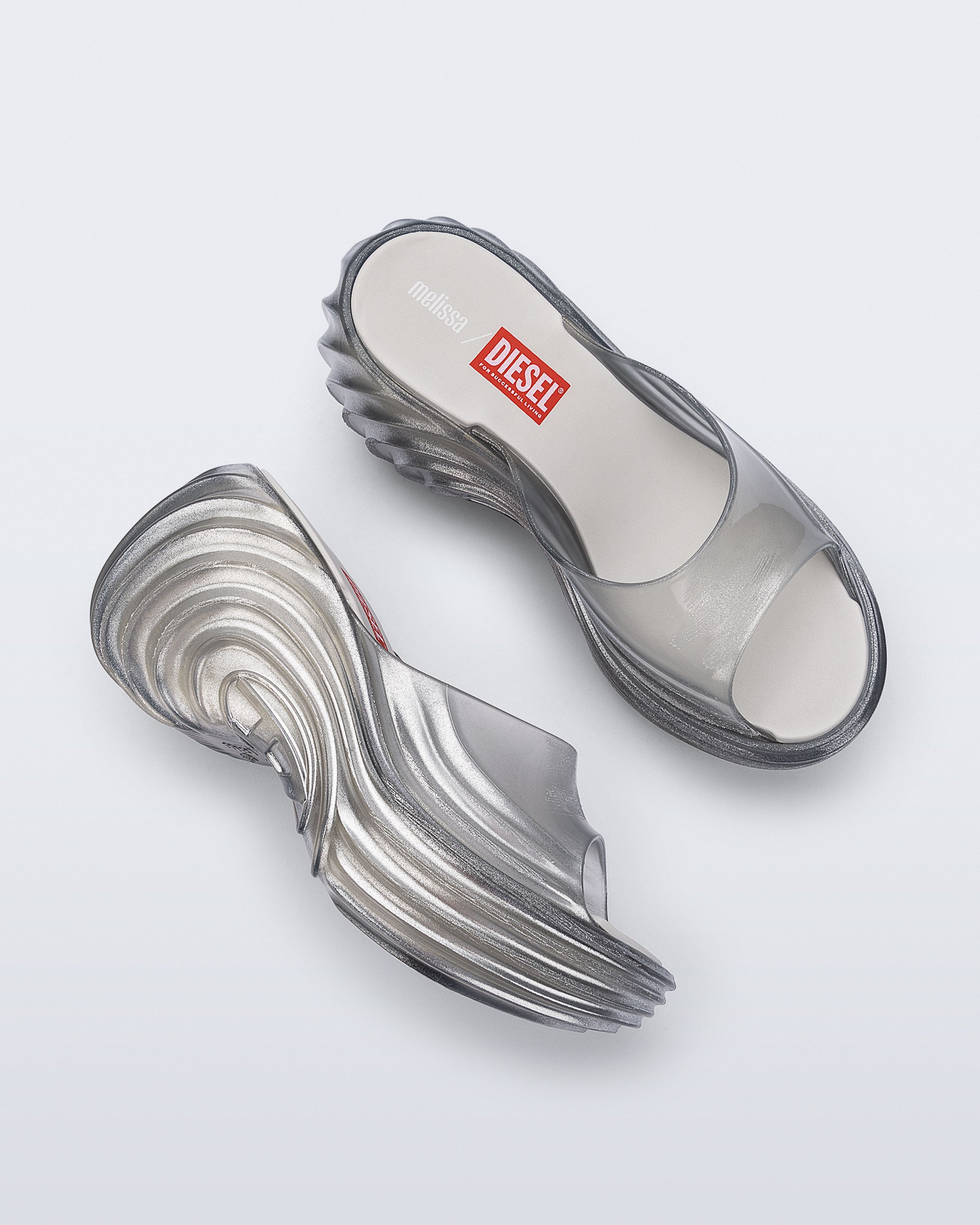 Melissa Quantum Platform + DIESELサンダル Melissa Quantum Platform + DIESEL – melissa shoes Japan