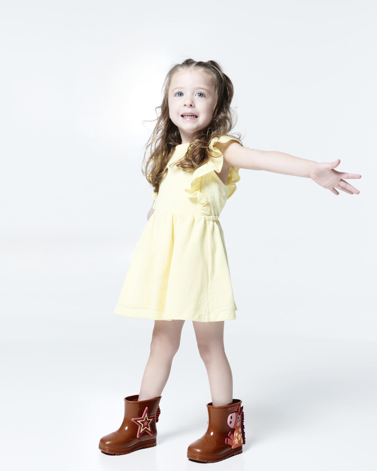 Mini Melissa Welly Wonderland