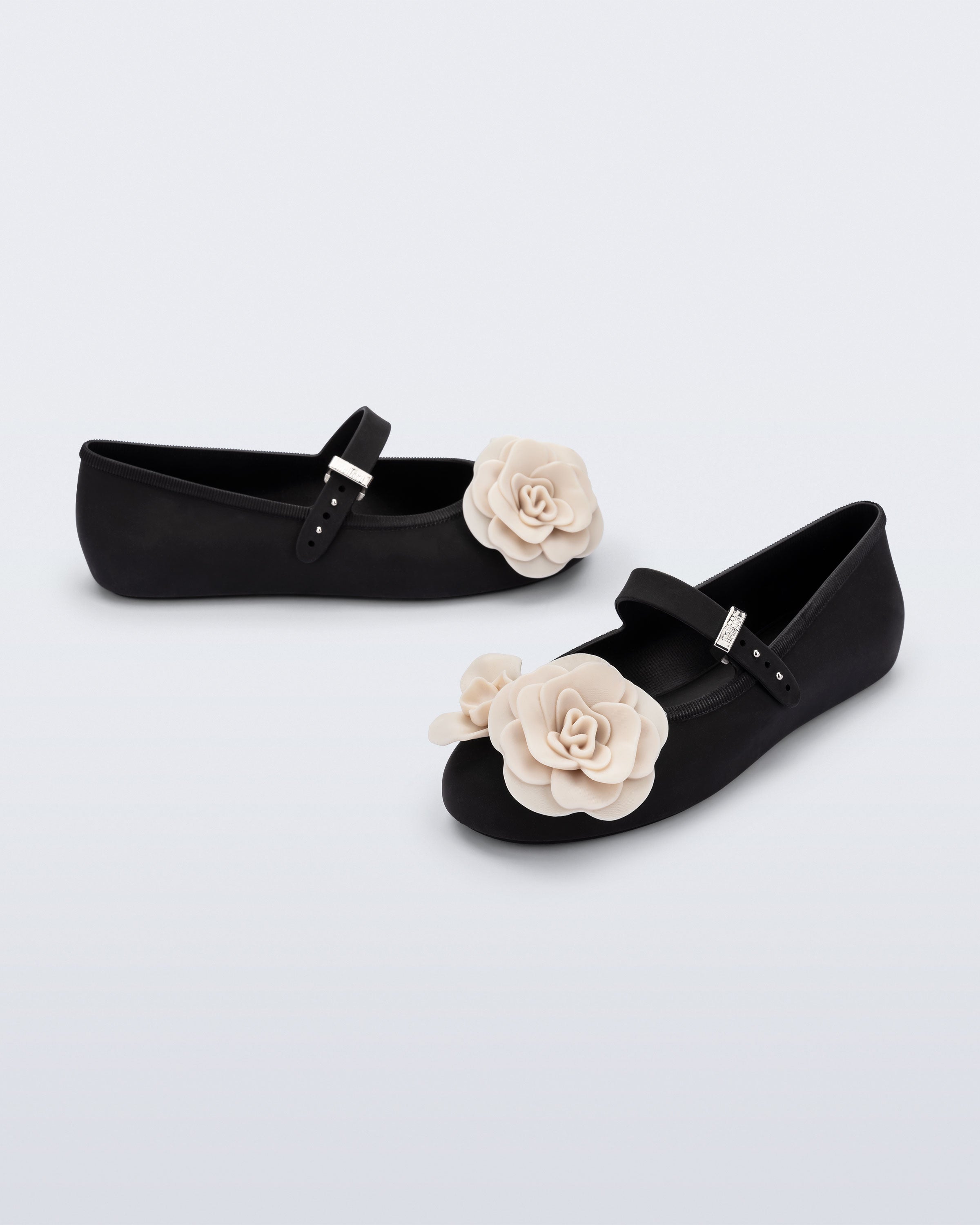 Melissa Soft Ballerina Petals – melissa shoes Japan