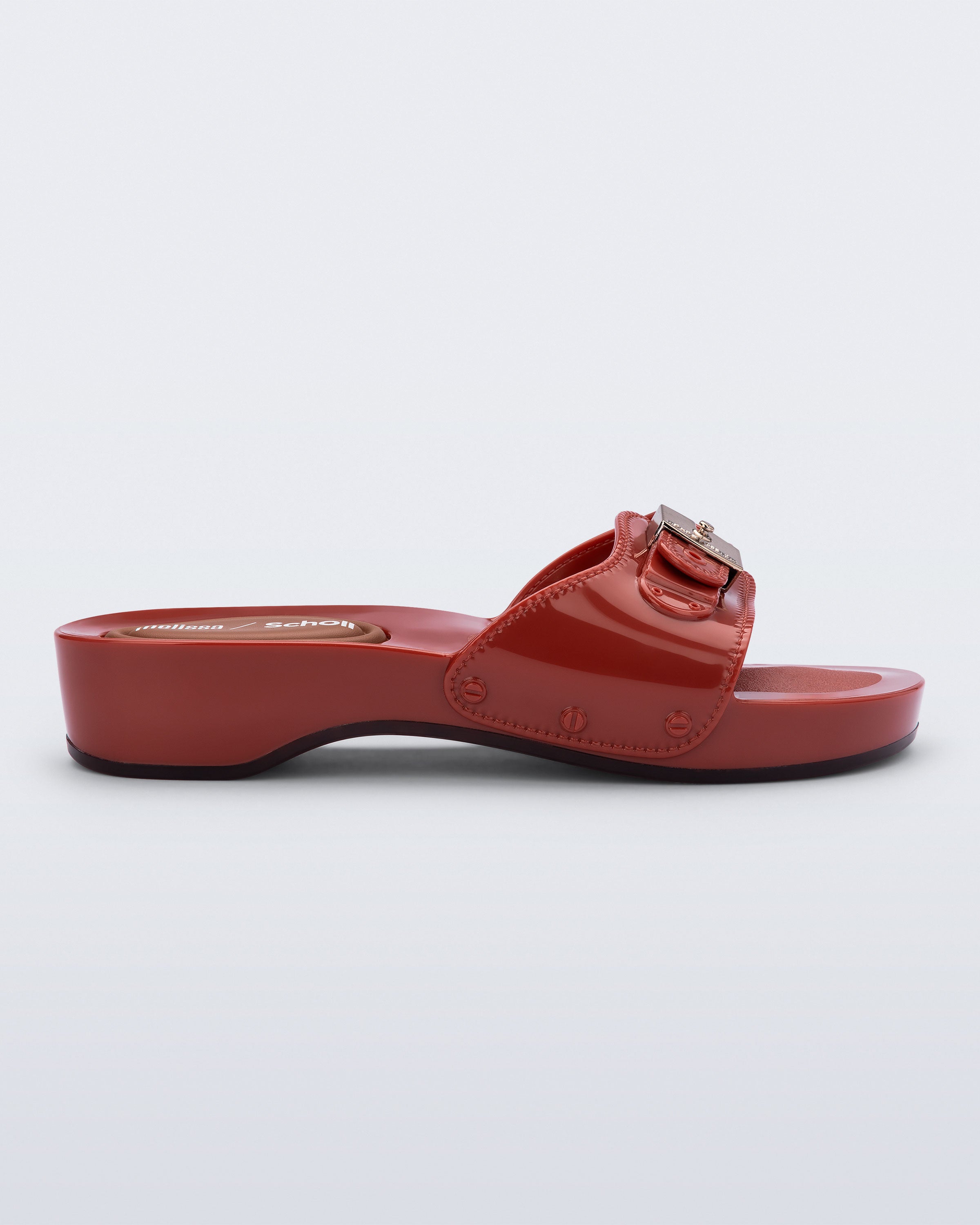 Melissa Pescura Heel + Scholl