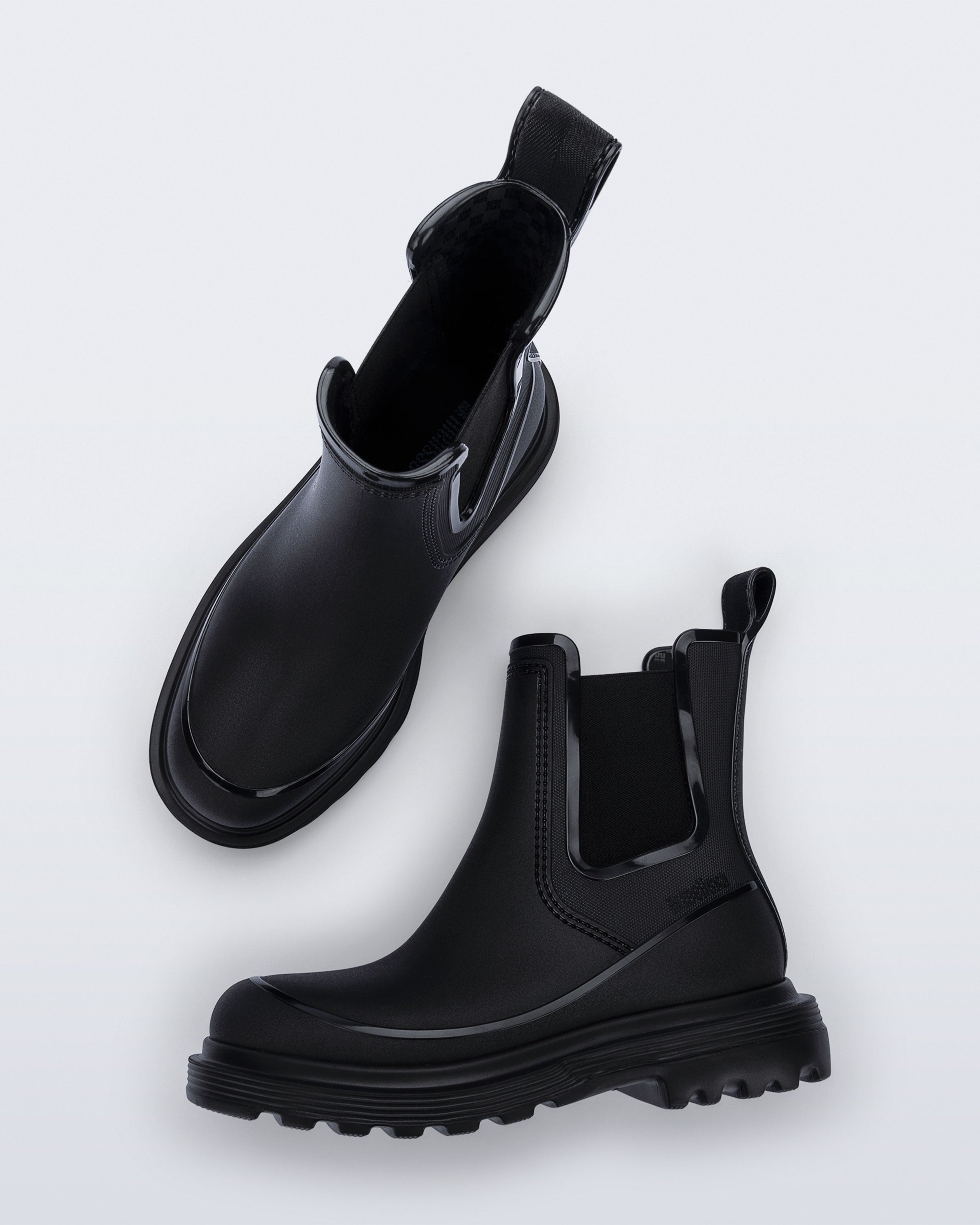 SNEAKERS & BOOTS – melissa shoes Japan
