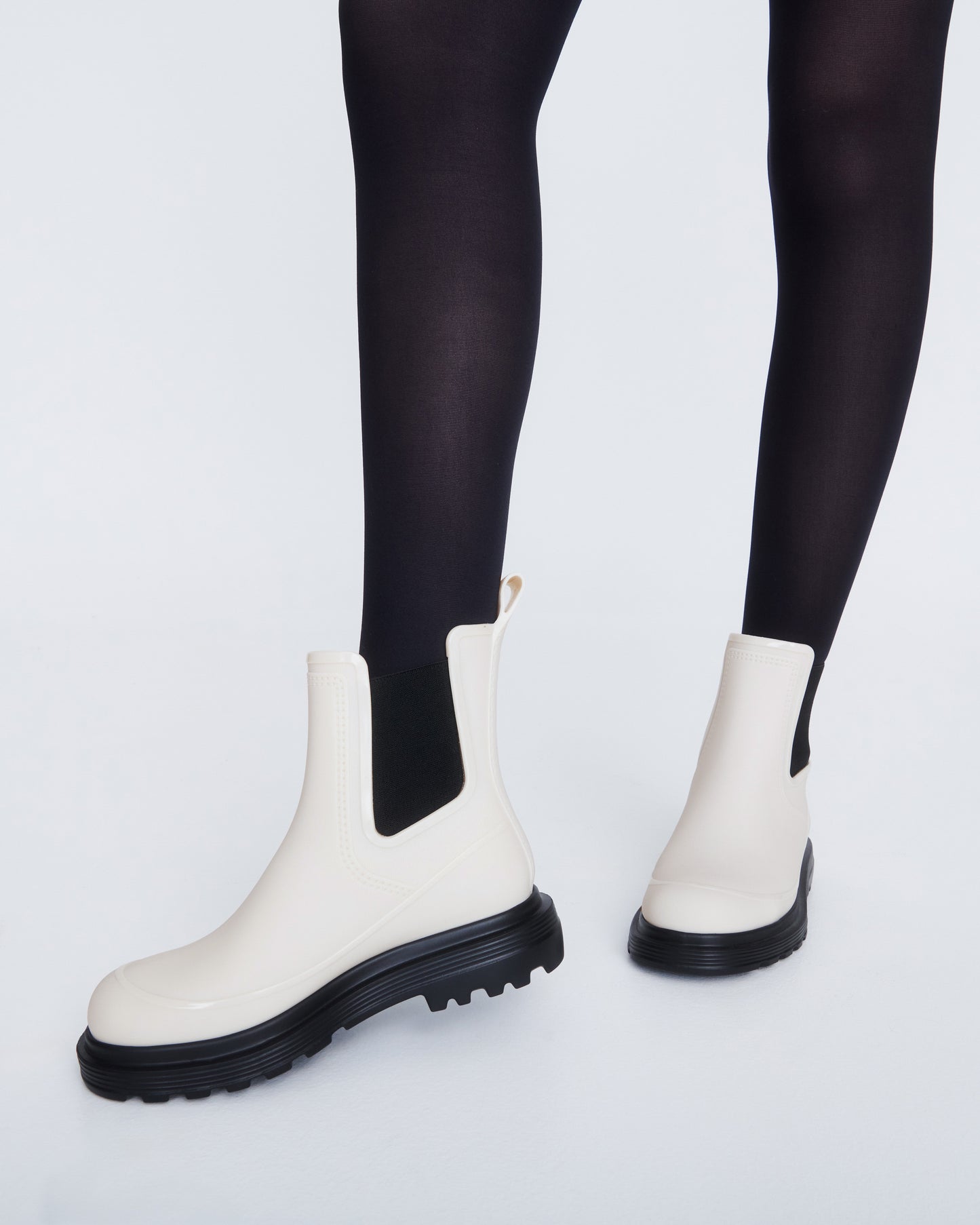 Melissa Noir Boot
